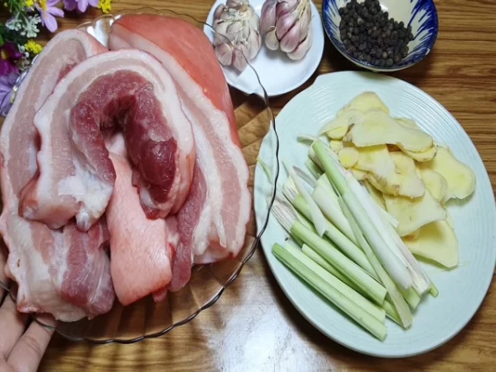 ba chỉ ngâm mắm